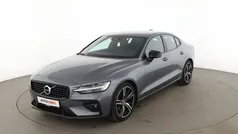Grau Gebraucht 2021 Volvo S60 R-Design Limousine | 27.070 € (Superpreis)