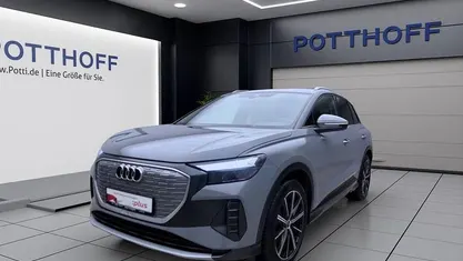 Gebraucht Audi Q4 e-tron Comfort 150 kW (204 PS) 2022 SUV
