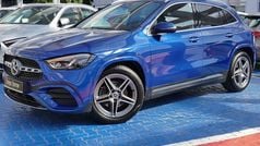 Metalliclack spektralblau Gebraucht 2024 Mercedes GLA200 Advanced SUV | 40.890 € (Fairer Preis)