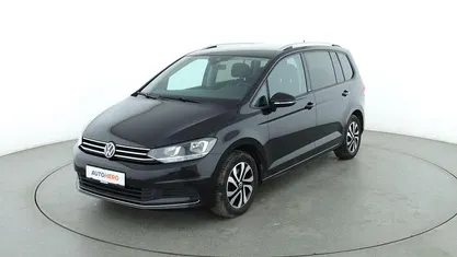 Schwarz Gebraucht 2022 VW Touran Active Van / Kleinbus | 26.420 € (Fairer Preis)