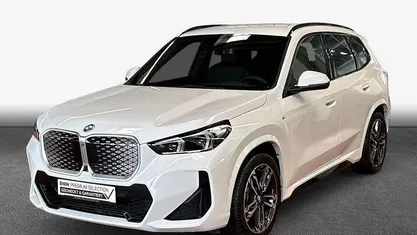 Gebraucht 2025 BMW iX1 M Sport SUV | 56.690 € (Fairer Preis)