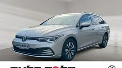 Silber Gebraucht 2024 VW Golf VIII Move Kombi | 24.980 € (Fairer Preis)