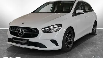 Gebraucht Mercedes B200 Progressive 163 PS (119 kW) 2024 Unilack polarweiß Van / Kleinbus
