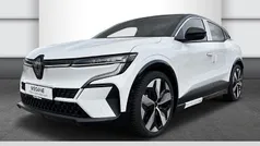 Gebraucht 2024 Renault Mégane Komfort Limousine | 34.995 € (Superpreis)