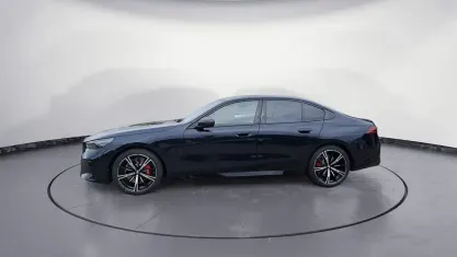 Neu BMW 520 197 PS (144 kW) 2026 Schwarz Limousine