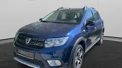 Blau kosmosblau metallic Gebraucht 2019 Dacia Sandero Celebration Kleinwagen | 9.940 € (Fairer Preis)