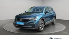 Blau Gebraucht 2022 VW Tiguan Life SUV | 26.890 € (Fairer Preis)