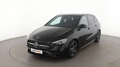 Schwarz Gebraucht 2020 Mercedes B200 AMG line Van / Kleinbus | 25.490 € (Fairer Preis)