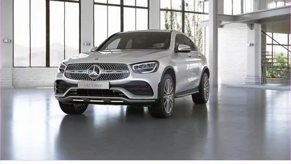 Gebraucht Mercedes GLC300e AMG 306 PS (225 kW) 2022 Weiß Coupé