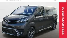 Gebraucht 2024 Toyota Proace Verso Team Kombi | 43.790 € (Fairer Preis)