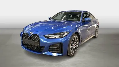 Gebraucht BMW 420 M Sport 190 PS (139 kW) 2022 Portimao blau metallic (metallic) Coupé