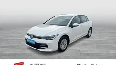Gebraucht 2024 VW Golf VIII Basis Limousine | 23.495 € (Fairer Preis)