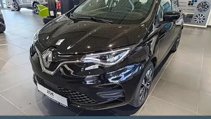 Black pearlschwarz Gebraucht 2024 Renault Zoe Evolution Kleinwagen | 19.990 € (Guter Preis)