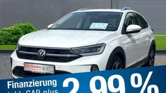 Weiss Gebraucht 2022 VW Taigo Style SUV | 19.990 € (Guter Preis)