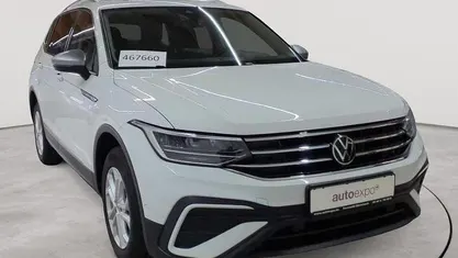 Gebraucht VW Tiguan Allspace Life 150 PS (110 kW) 2023 Pure white SUV