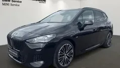 Gebraucht 2024 BMW 218 Active Tourer M Sport Van / Kleinbus | 31.900 € (Fairer Preis)