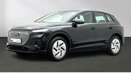 Gebraucht Audi Q4 e-tron Comfort 125 kW (170 PS) 2023 Schwarz SUV