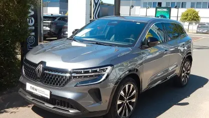 Gebraucht Renault Austral Techno 158 PS (116 kW) 2024 Schiefergrau SUV