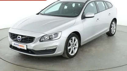 Gebraucht Volvo V60 Business Edition 150 PS (110 kW) 2016 Kombi
