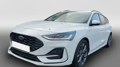 Second-hand Ford Focus ST-Line 125 CP (91 kW) 2024 Alb
