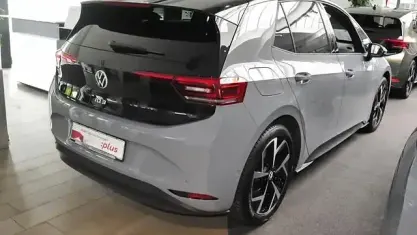 Gebraucht VW ID.3 Pro 150 kW (204 PS) 2024 Grau Kleinwagen