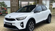 Weiß Gebraucht 2019 Kia Stonic Vision SUV | 15.999 € (Fairer Preis)