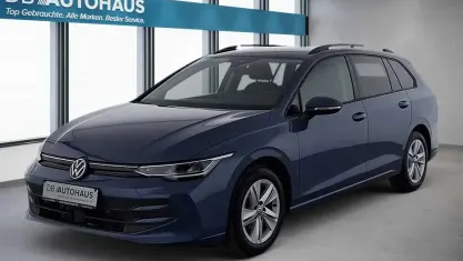 Gebraucht VW Golf VIII Life 150 PS (110 kW) 2025 Blau Kombi