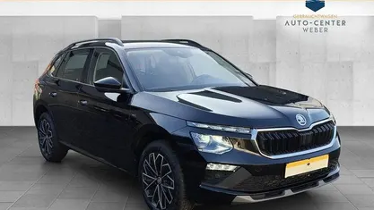 Schwarz Gebraucht 2024 Skoda Kamiq Drive SUV | 23.990 € (Fairer Preis)