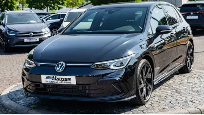 Gebraucht VW Golf VIII R-line 150 PS (110 kW) 2024 Schwarz Limousine