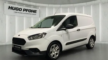 Frostweiß Gebraucht 2023 Ford Transit Trend Van | 12.950 € (Superpreis)