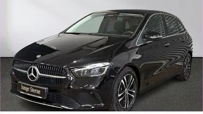 Gebraucht Mercedes B250 Progressive 224 PS (164 kW) 2025 Schwarz Van / Kleinbus