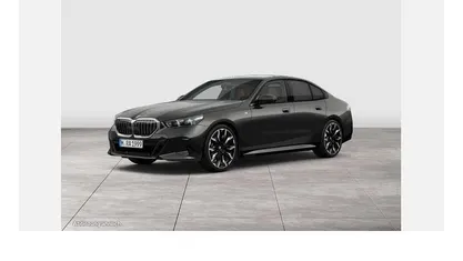 Schwarz Neu 2025 BMW 520 M Sport Limousine | 68.180 € (Fairer Preis)