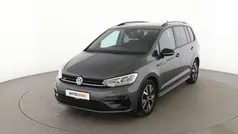 Grau Gebraucht 2020 VW Touran Highline Van / Kleinbus | 28.040 € (Fairer Preis)