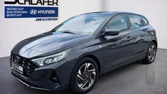 Grau Gebraucht 2021 Hyundai i20 Trend Limousine | 16.990 € (Fairer Preis)
