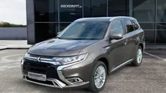 Braun Gebraucht 2019 Mitsubishi Outlander P-HEV Plus SUV | 19.980 € (Guter Preis)
