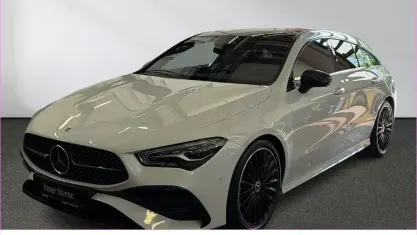 Gebraucht Mercedes CLA220 Premium 190 PS (139 kW) 2023 Weiß Limousine
