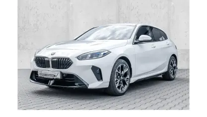 Gebraucht BMW 120 M Sport 156 PS (114 kW) 2025 Alpinweiss iii Kleinwagen