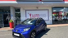 Blau Gebraucht 2023 Toyota Aygo Pulse Kleinwagen | 16.190 € (Fairer Preis)