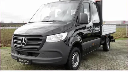 Gebraucht Mercedes Sprinter 150 PS (110 kW) 2024 Schwarz Van