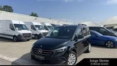 Gebraucht 2024 Mercedes T180 Progressive Van / Kleinbus | 29.850 € (Fairer Preis)