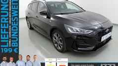 Obsidianschwarz Gebraucht 2022 Ford Focus ST-Line | 19.939 € (Fairer Preis)