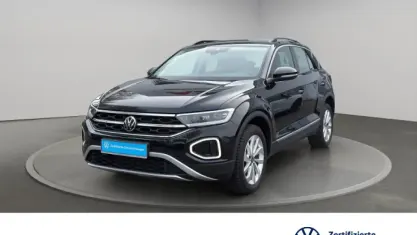 Second-hand VW T-Roc Style 110 CP (80 kW) 2024 Negru SUV