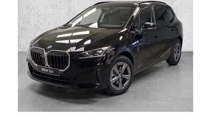 Gebraucht BMW 218 Luxury Line 136 PS (100 kW) 2025 Schwarz Van / Kleinbus
