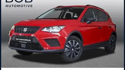 Gebraucht Hyundai Staria Signature 177 PS (130 kW) 2022 Abyss black (schwarz) Van / Kleinbus