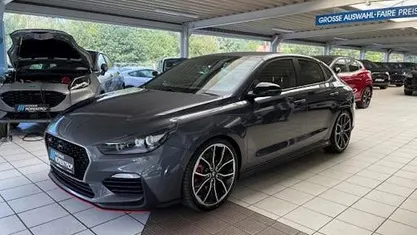 Usata Hyundai i30 N Performance 275 CV (202 kW) 2020 Grigio Berlina