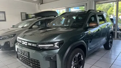 Neu Dacia Bigster Extreme 156 PS (114 kW) 2026 Zieder grün SUV