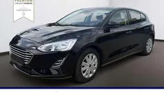 Schwarz Gebraucht 2018 Ford Focus Trend Limousine | 11.680 € (Fairer Preis)