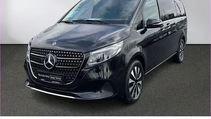 Gebraucht Mercedes V300 Avantgarde 237 PS (174 kW) 2024 Van / Kleinbus