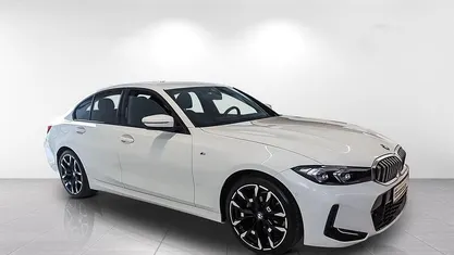 Gebraucht BMW 320 M Sport 190 PS (139 kW) 2025 Alpinweiss iii Limousine