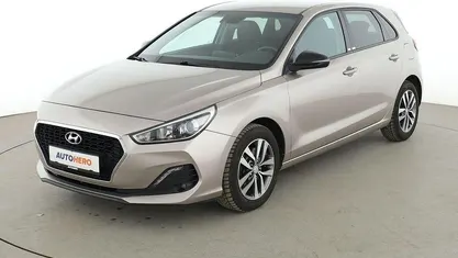 Gebraucht Hyundai i30 YES! 99 PS (72 kW) 2020 Grau Limousine